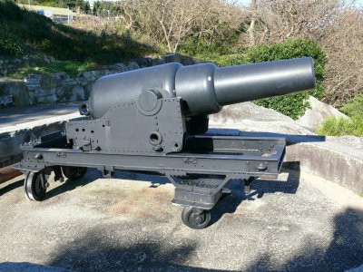 RML 9 inch 12 Ton Mark V Gun