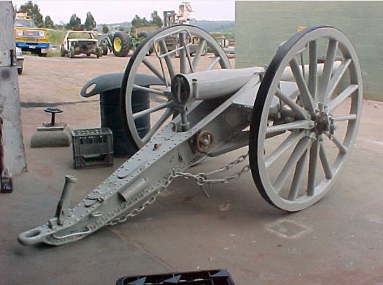 Gun Under Repair Launceston 2002